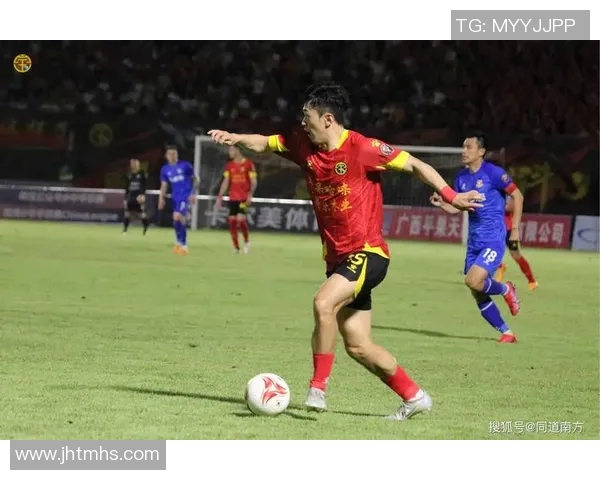 足球明星埃沃洛的传奇之路与辉煌成就揭秘