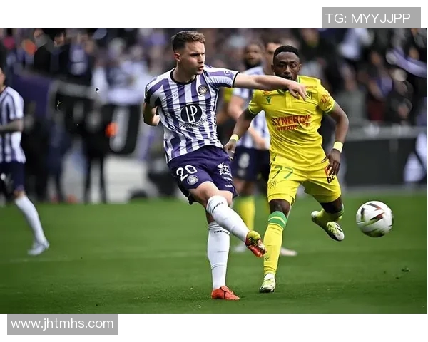 克莱蒙与图卢兹激战正酣谁能在法甲赛场上笑到最后